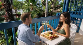 Mission Beach Lodge - Image 3