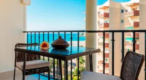 APARTAMENTO EN LA PLAYA CON VISTAS DE ENSUEÑO - Image 2