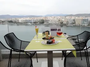 Hara Hotel - Image 2