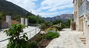 Karantonis House - Image 4