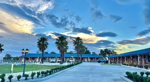 Marulan Motor Inn - Image 2