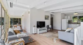 The Loft at Long Beach managed by Batemans Bay Accom - Image 2