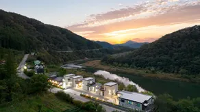 305 Pool Villa - Image 3