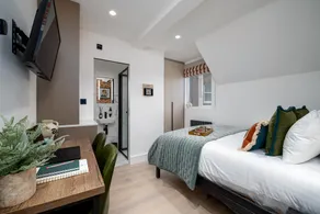 Camden | Room B3 - Image 2