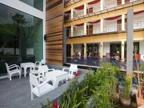 Keeree Ele Hotel - Image 2