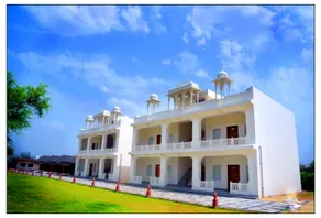 Roopgarh Palace - Image 5