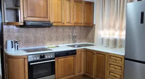 Center Heritage Two-bedroom Apartment - Image 2