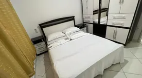 MELHOR ESCOLHA - 90 metros da Beira Mar - 2 Quartos com AR CONDICIONADOS SPLIT, Air Fryer, Wi-Fi, Disney Plus, Star Plus, HBO Max, Cadeiras de Praia, Caixa Térmica - 7 pessoas - Perto de tudo! - Image 2