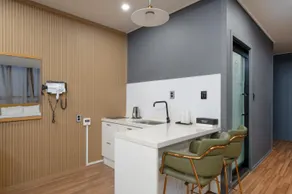 Wanju Innovation City Dragon Hotel - Image 5