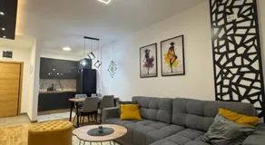 Square In - FREE GARAGE- - Image 3
