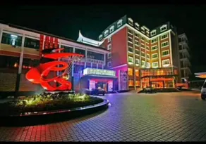 Oriental Roman Holiday Hotel - Image 4