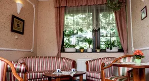 Beatrix Hotel - Image 4