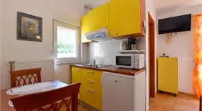 Stunning Apartment In Starigrad Paklenica - Image 2