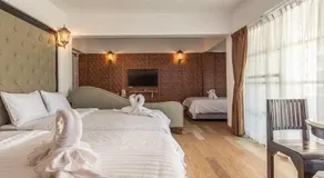 Infinite Hotel - Image 2