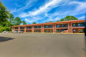 Sunrise Inn By OYO Albany - Image 5