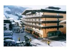 Hotel Neuhaus - Image 4
