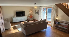 Woodland View with Hot Tub and Snooker Table - Image 2