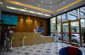 Guichuan Huayi Hotel - Image 4
