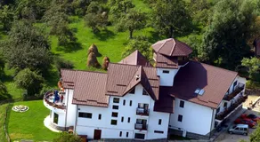 Transylvanian Inn - Image 5