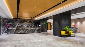Royal Park Hotel - Image 4