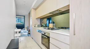 Luxuria Apartments - Fulton Lane - Image 4