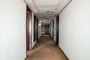 Jinyi Hotel - Image 2