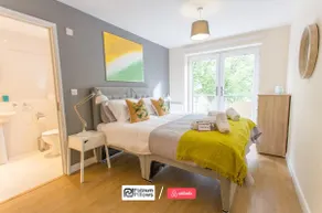 The Hampstead Apartment - Image 2
