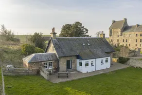 Midhope Castle Cottages - Image 4