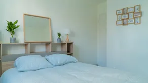 Spacieux Appartement avec Terrasse et Parking Grenoble - Image 4