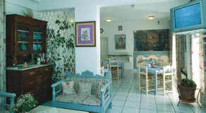 King Thiras Hotel - Image 4