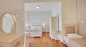 Kavos Hotel - Image 2