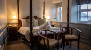 The Rosedale Hotel - Image 2