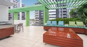 Beautiful Unit with Gym and Pool near Museums - Image 4