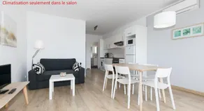 UHC Acacias Apartments - Image 2