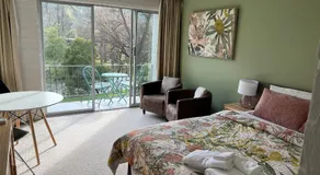 Riverbank Park MOTEL - Image 2