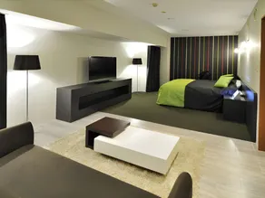 Hotel Annex - Image 2