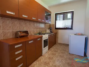 Atractivo apartamento vacacional con terraza y jardín | Cerca de la playa | Acepta mascotas - Image 3