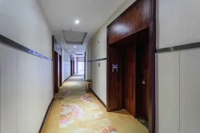 Xiangzhigou Maple Valley Holiday Hotel - Image 5