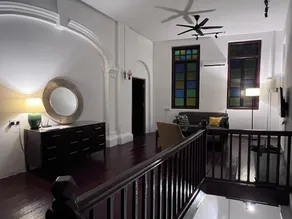 Loft BC 144 - Colonial Loft Charm - Image 4