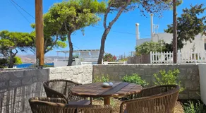 Etherio Suites Milos - Image 4