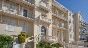 Vue mer 180 degrés à St Maxime - Image 4