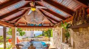 Mediterranean terrace with bbq, swimming pool and sea view - Image 3