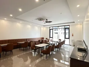 ATOUR Phoenix Hotel - Image 3