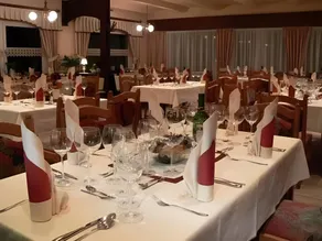 Hotel & Restaurant Zur Linde - Image 4