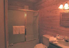 Log Hotel Early Bird - Image 2