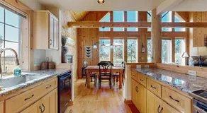 Charming resort home with fireplace deck gas grill and gas stone fireplace - Image 4