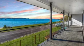 Peace In Paradise near Nelson Bay- waterviews, spa, adventures - Image 4