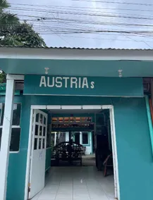Austrias Guest House - Image 1