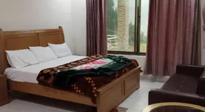 Hotel Pine Grove Naran - Image 2