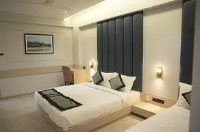 Hotel Red Soil Inn - Image 2